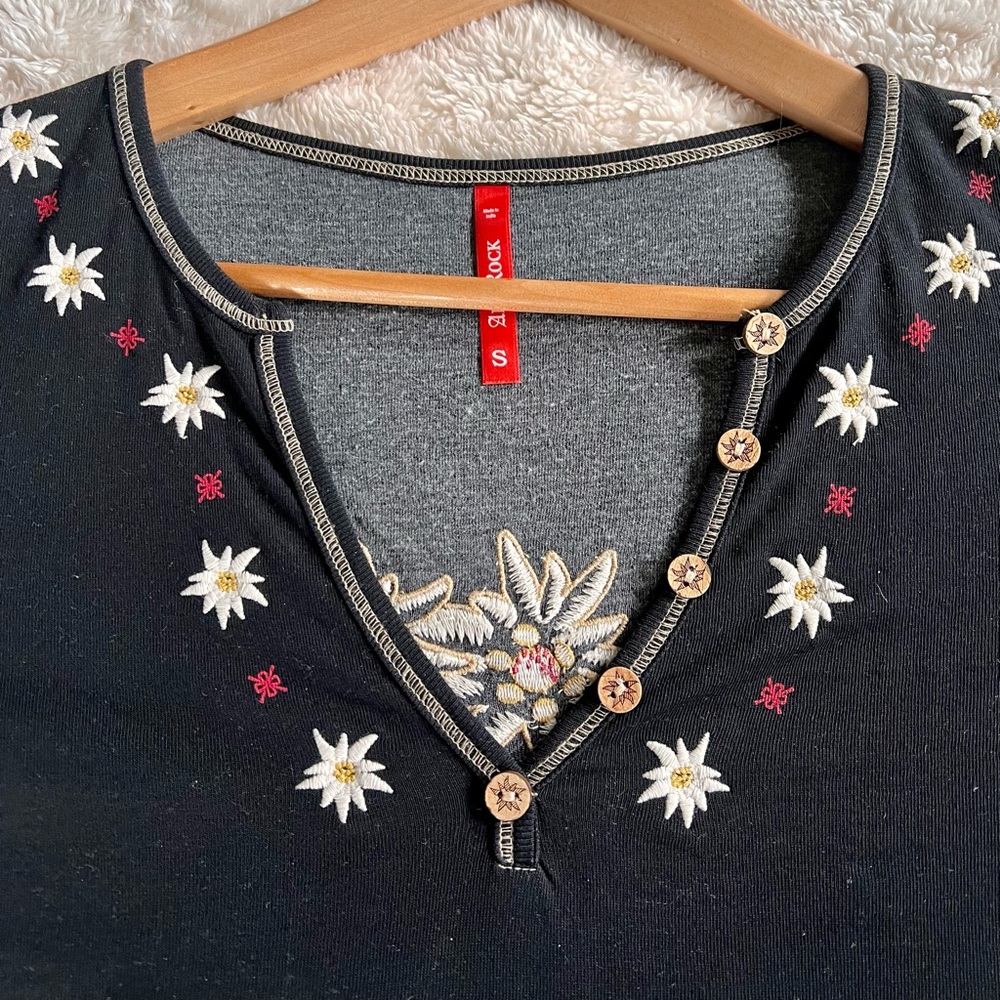 Alp N Rock Embroidered Edelweiss Henley Top
